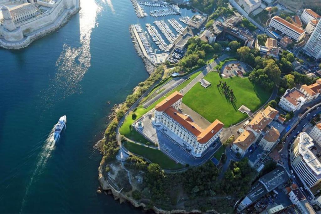 T2 47M2 Avec Terrasse - Proche Gare Marseille Apartman Kültér fotó