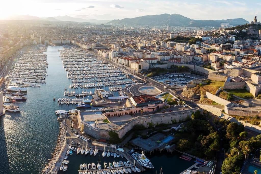 T2 47M2 Avec Terrasse - Proche Gare Marseille Apartman Kültér fotó