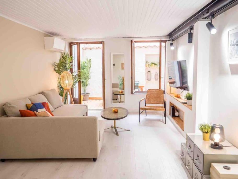 T2 47M2 Avec Terrasse - Proche Gare Marseille Apartman Kültér fotó